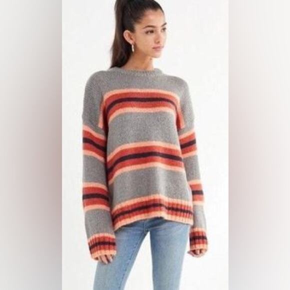 Urban Outfitters Oversized Striped Acrylic Sweater Long Sleeve Crew Neck - Picture 1 of 7